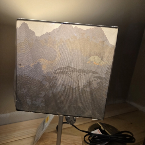Jurassic Park Desk Table Lamp with Wooden Base New - Picture 4 of 6